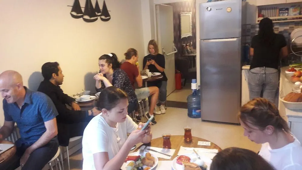愉快港屋酒店 伊斯坦布尔